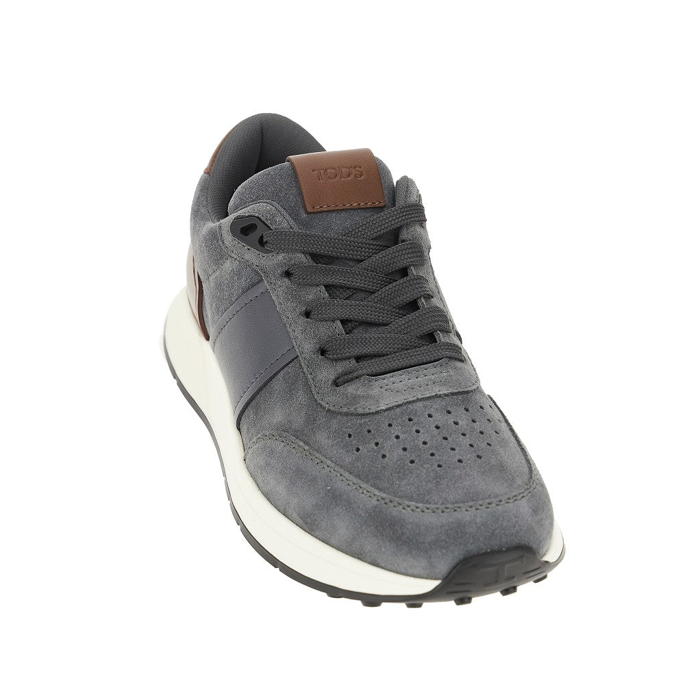 Sneakers in pelle scamosciata