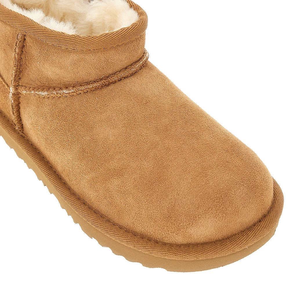 Classic Ultra Mini boots