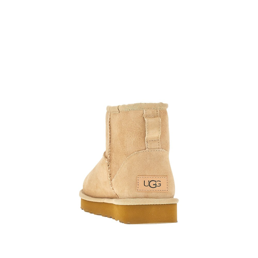 Classic Mini boots