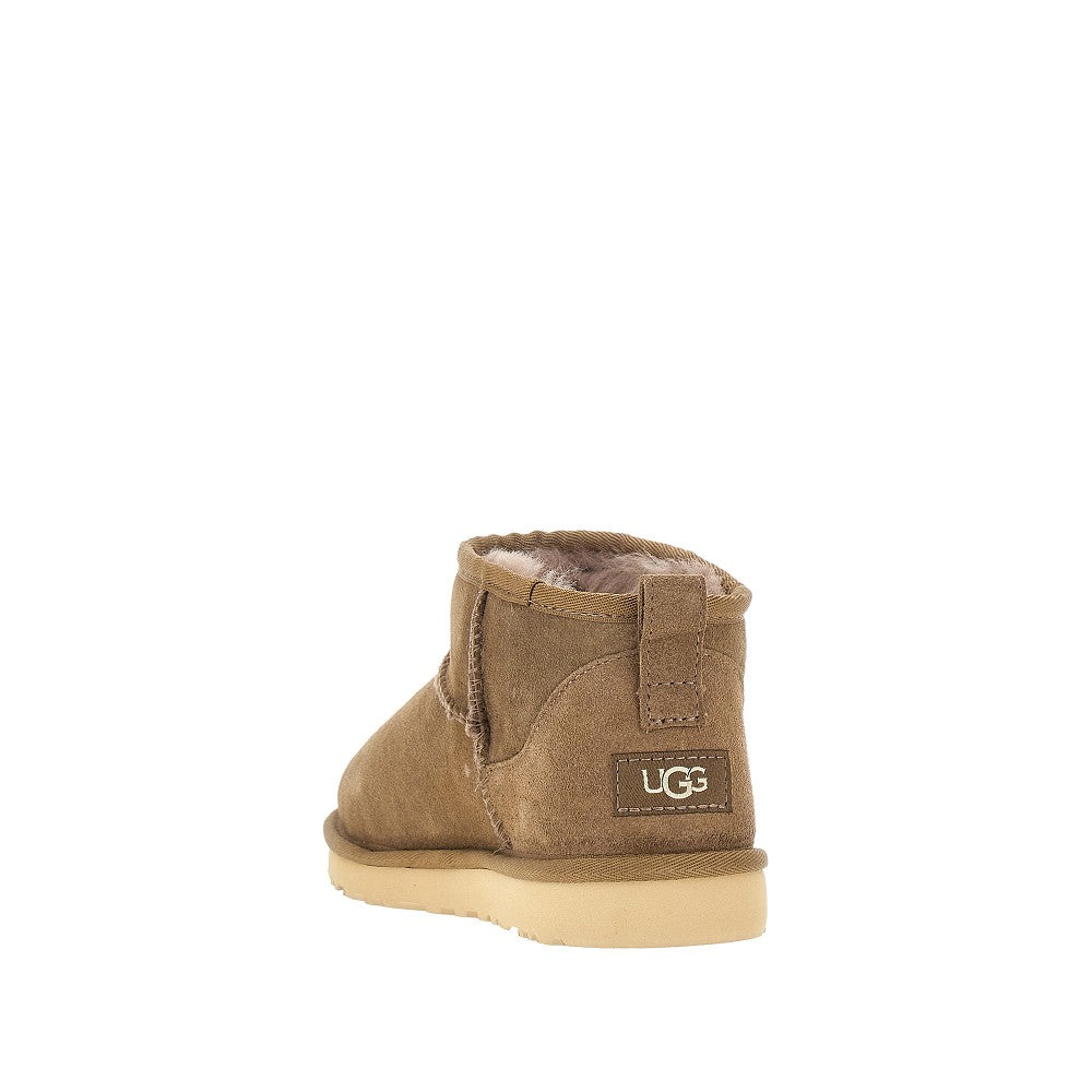 Classic Ultra Mini boots