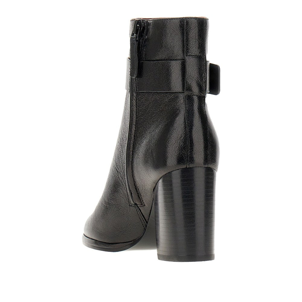 Stivaletti in pelle con dettaglio T-Lock