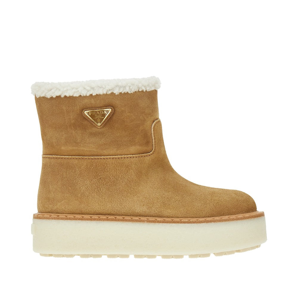 Suede leather and fur ankle boots