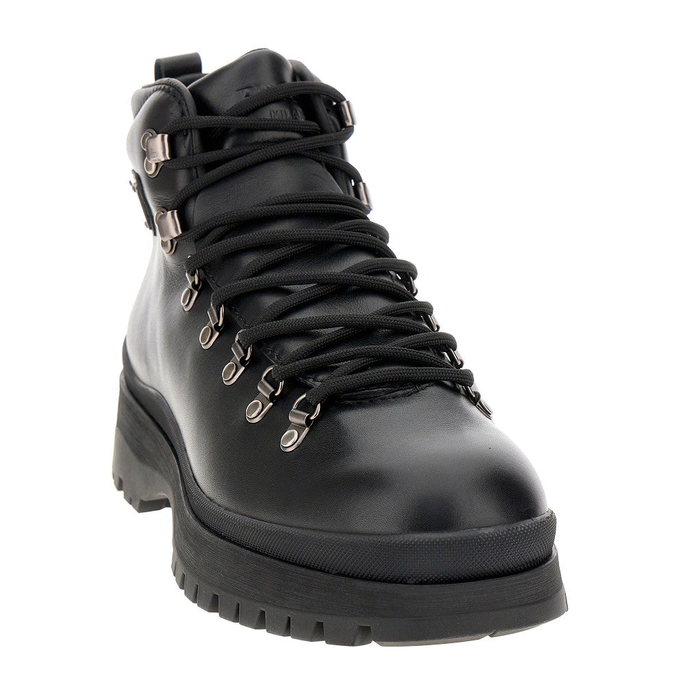 Lace-up leather ankle boots