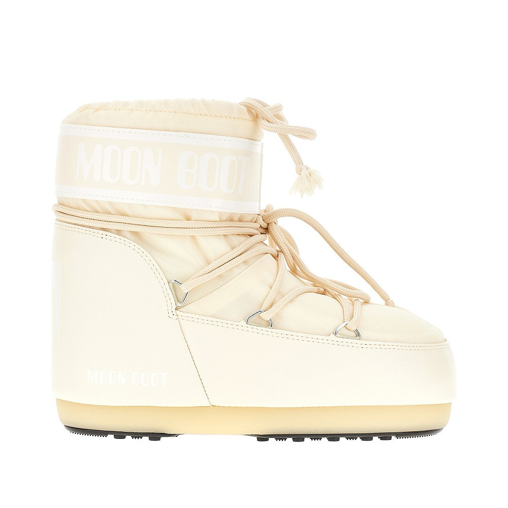 'Icon Low' nylon boots