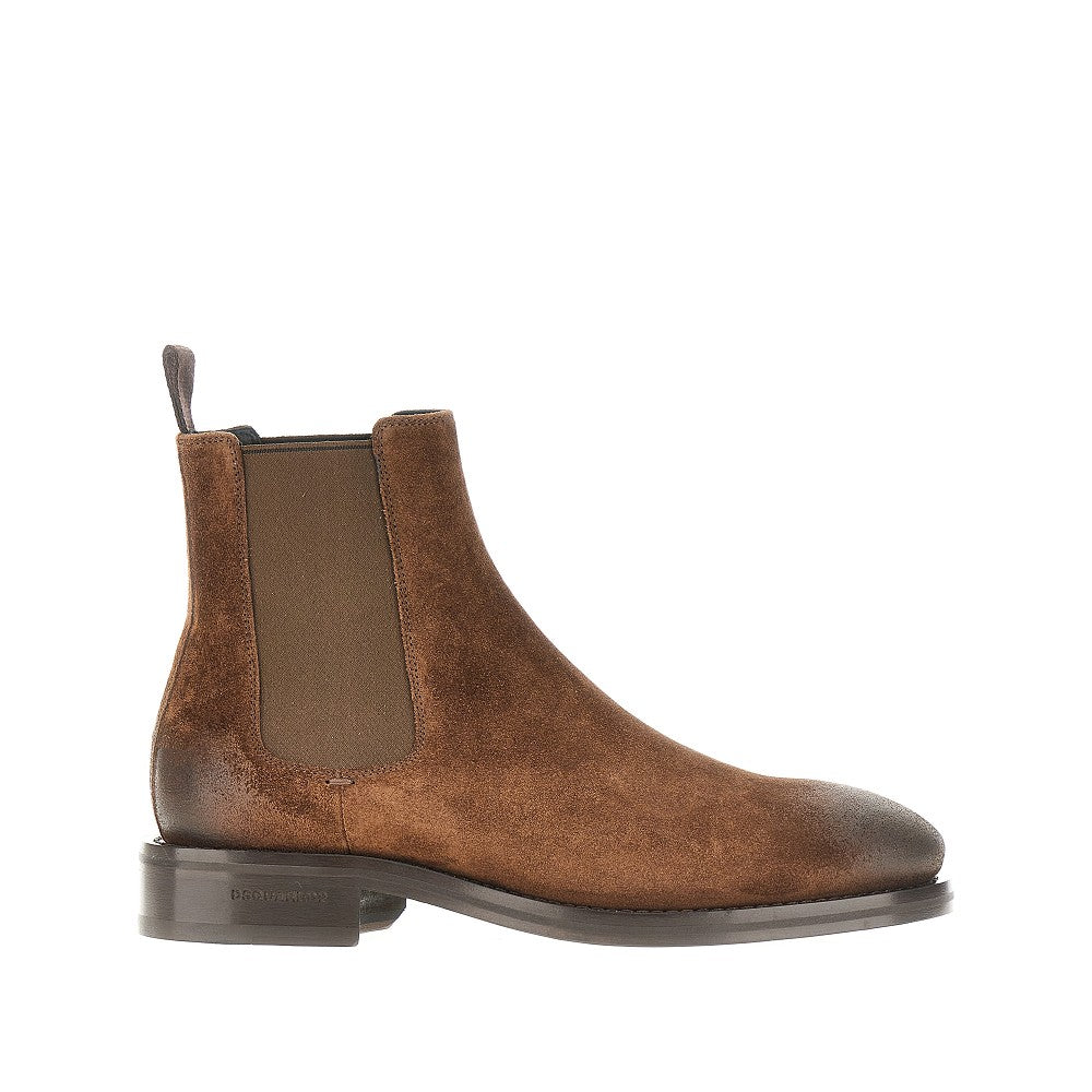 Suede leather Chelsea boots