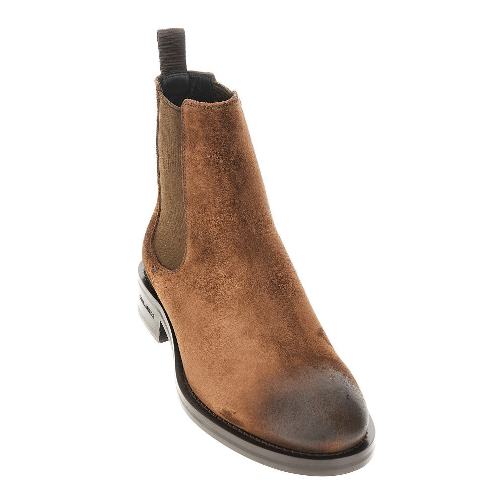 Suede leather Chelsea boots