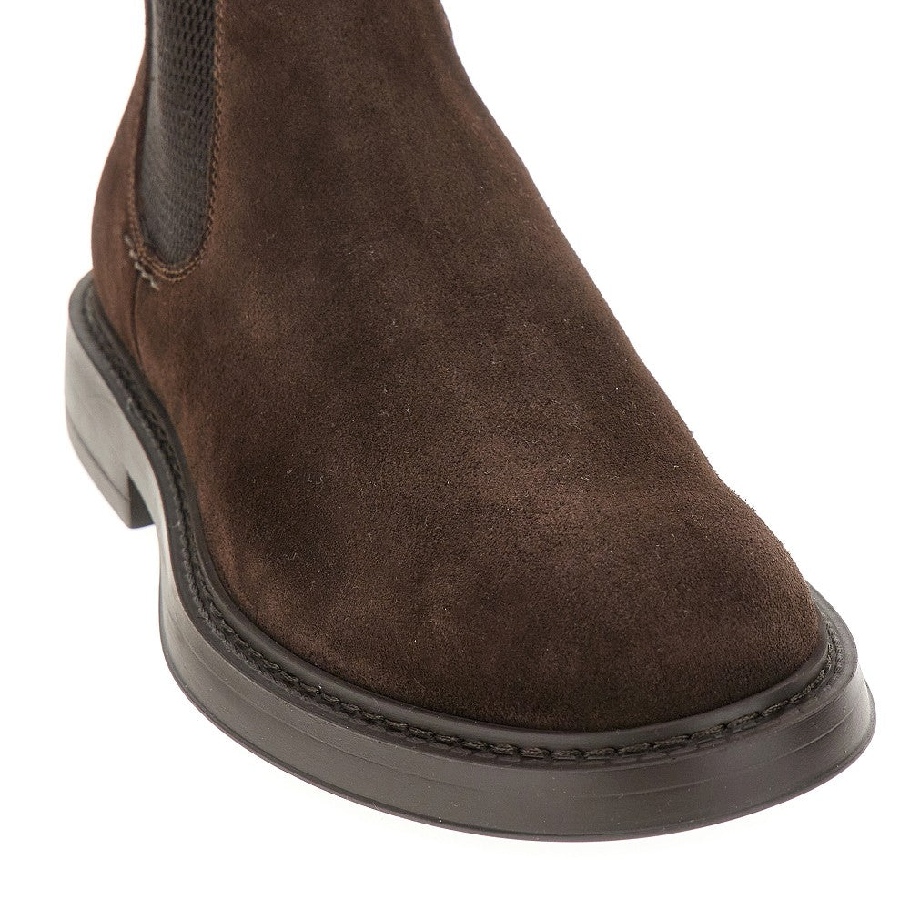 Suede leather Chelsea boots