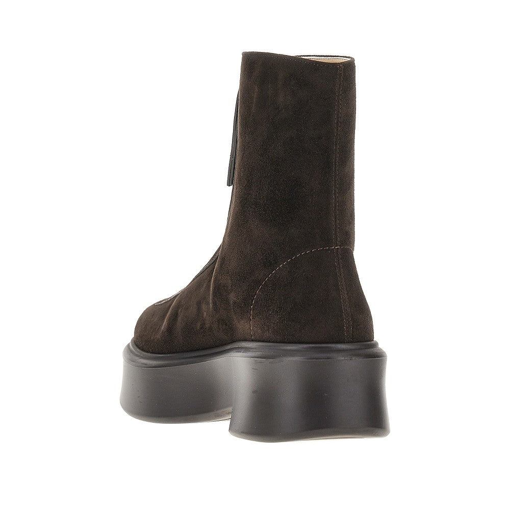Suede leather Zipped boots