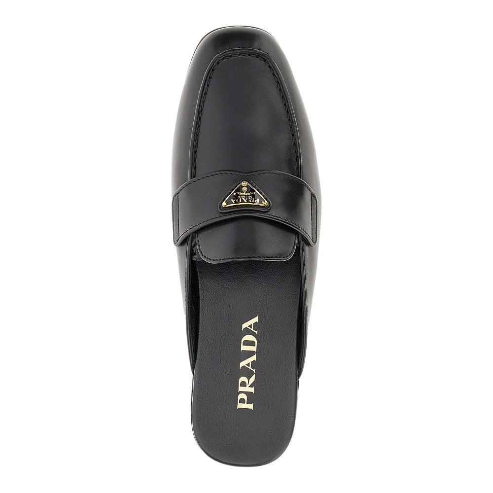 Leather sabot with triangle logo