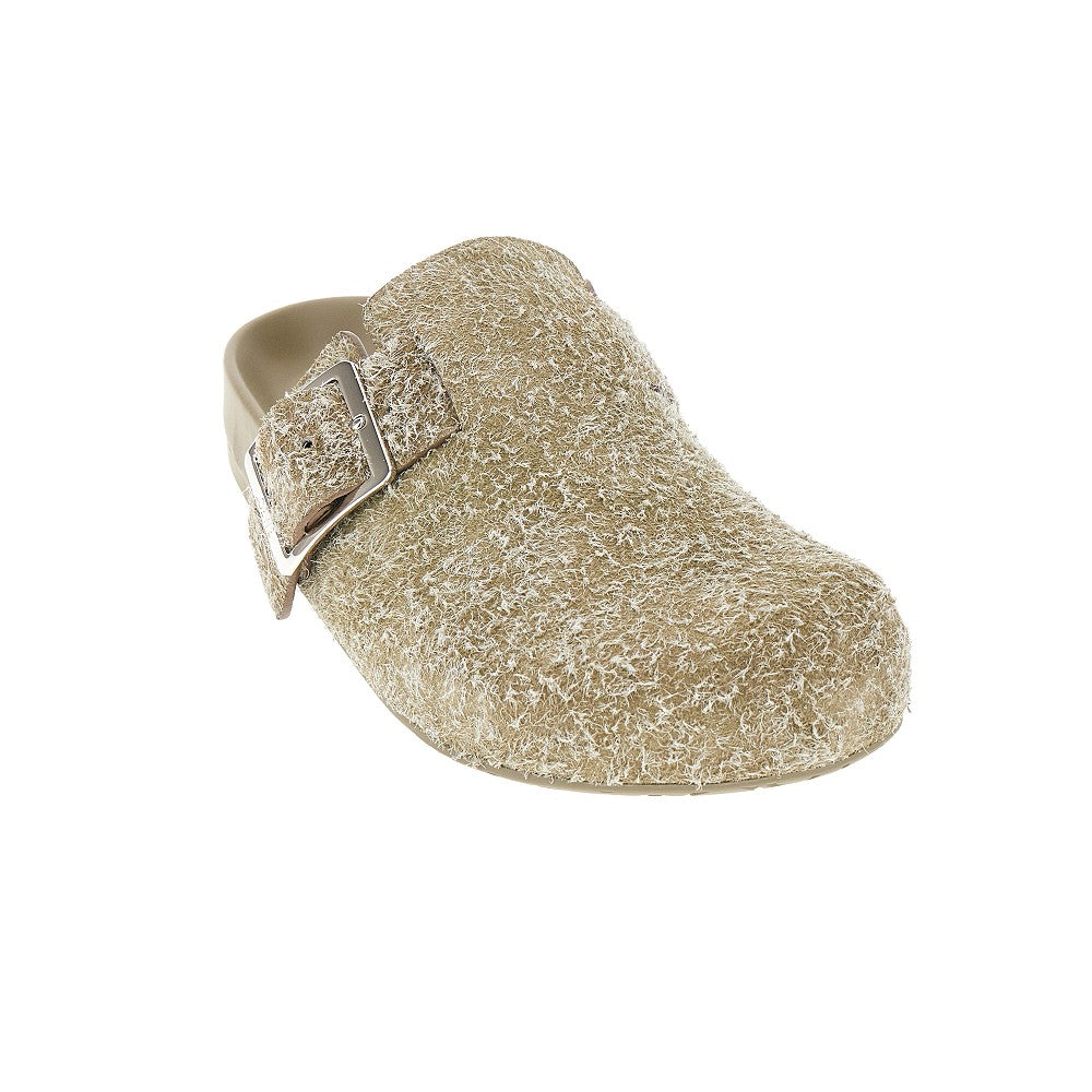 'Ease Buckle' sabot