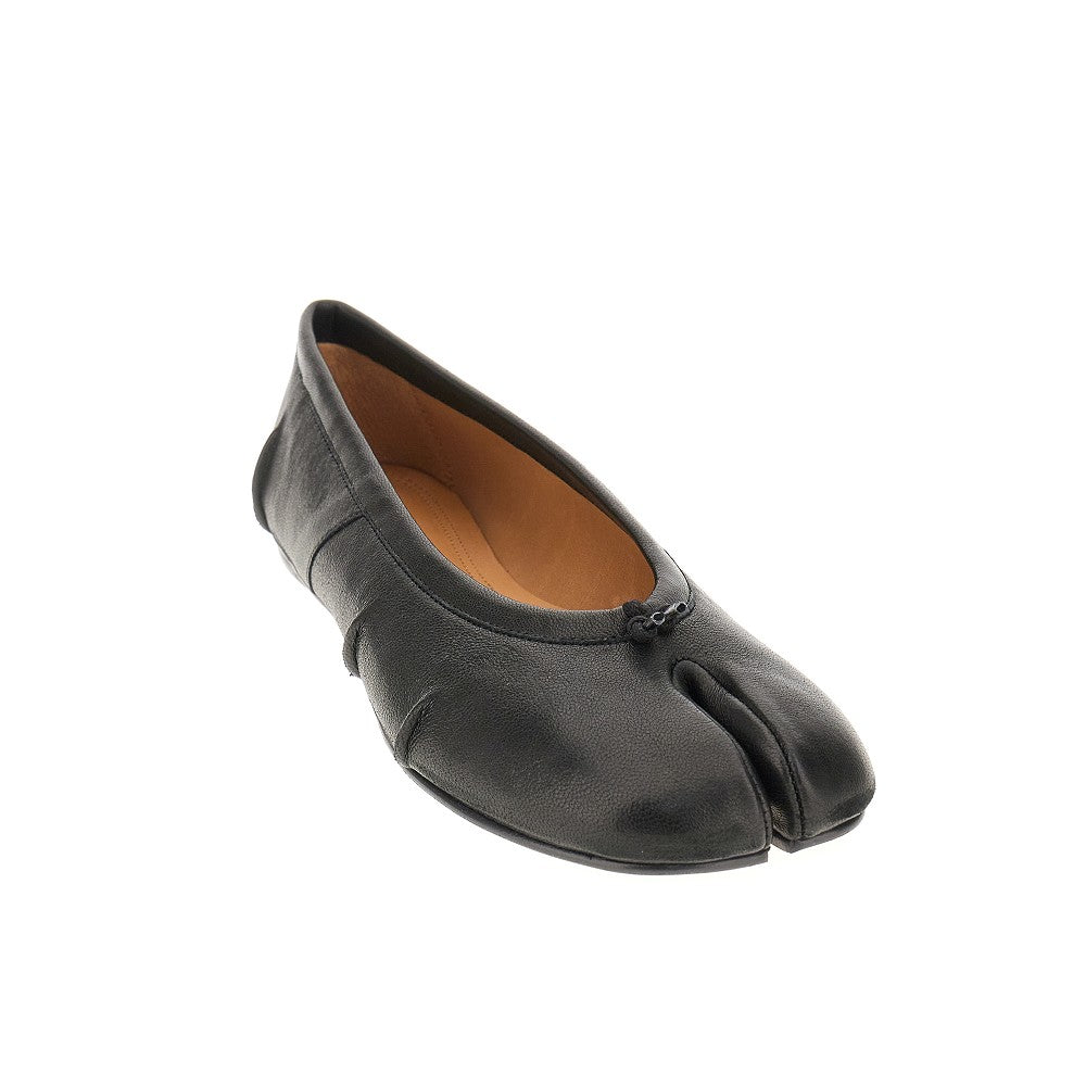 Leather Tabi ballerinas