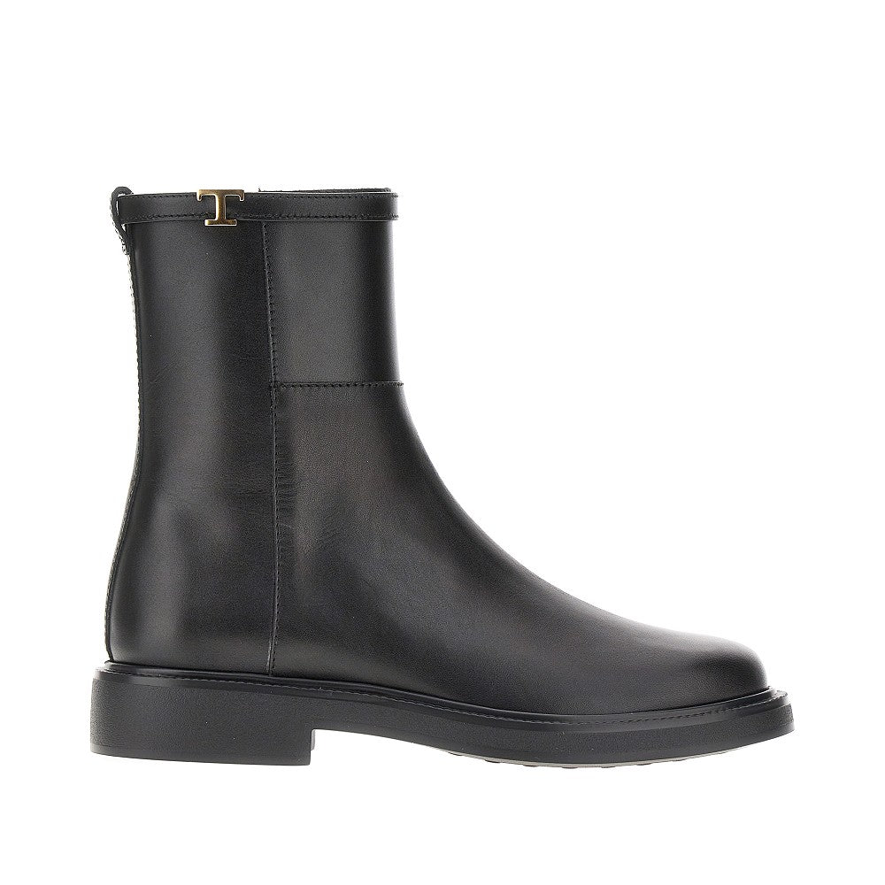 Leather ankle boots with T Timeless detail