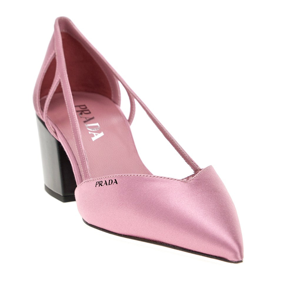Satin pointed-toe pumps