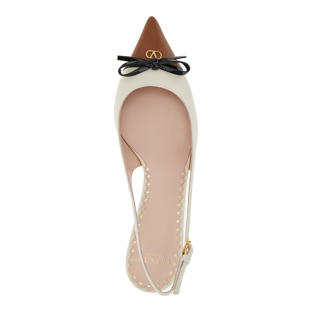 Décolleté slingback in nappa con fiocco
