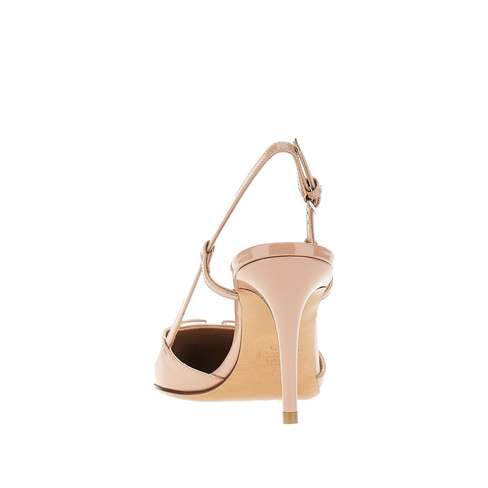 'VLogo Signature' patent leather pumps