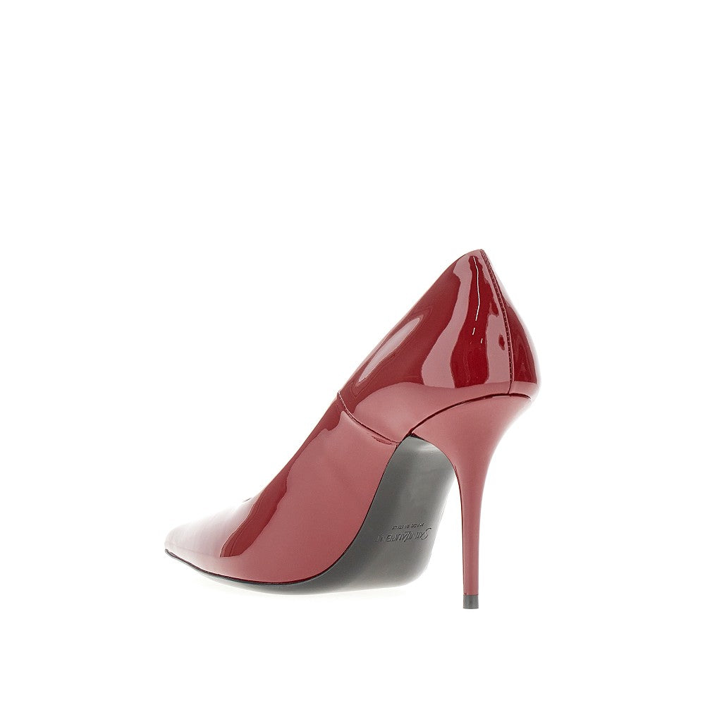 'Norma' patent leather pumps