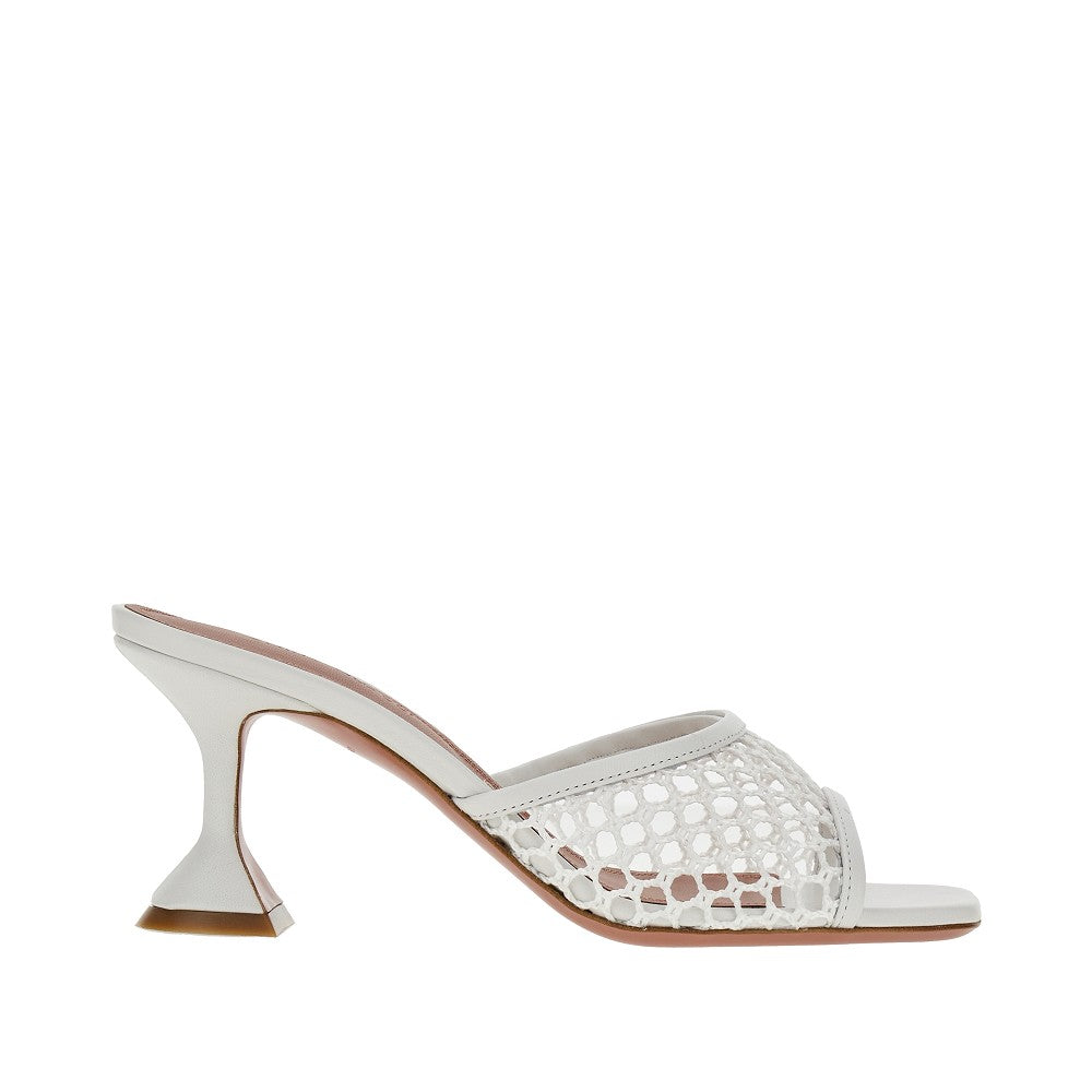 Mules Lupita in rete