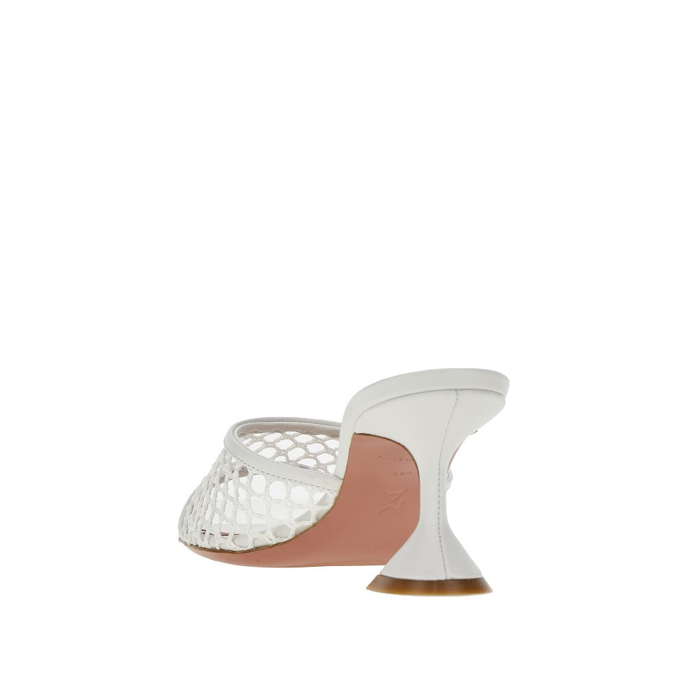 Mules Lupita in rete