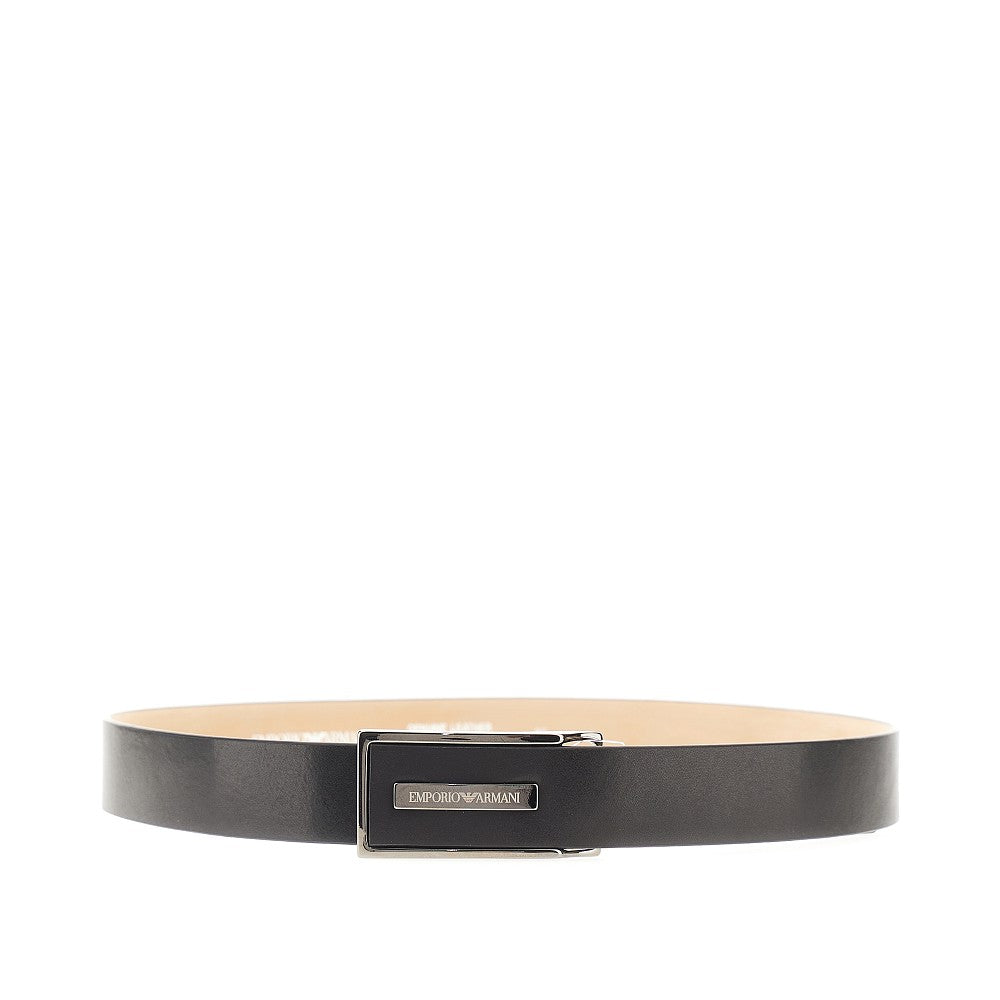 Leather belt with logoed plate