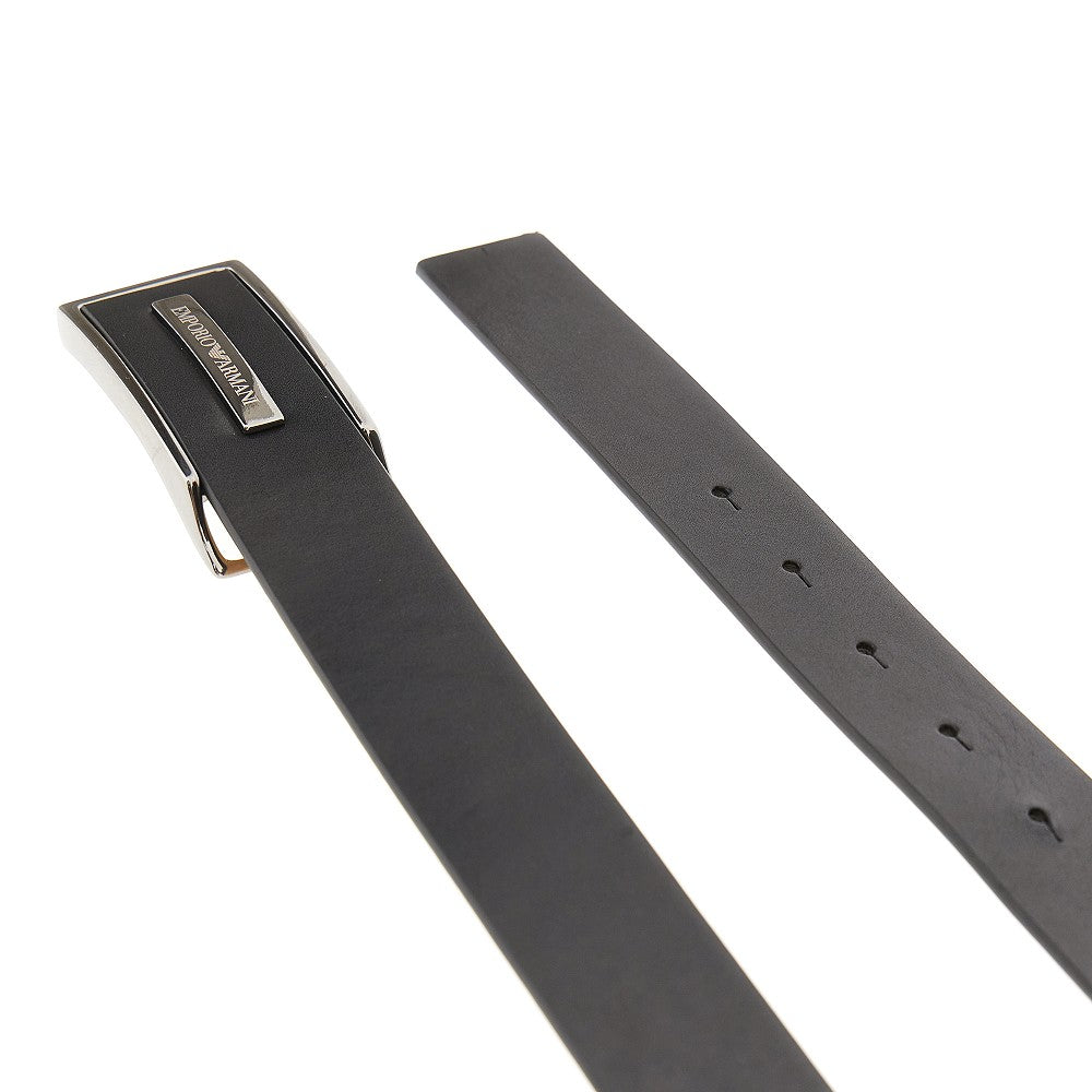 Leather belt with logoed plate