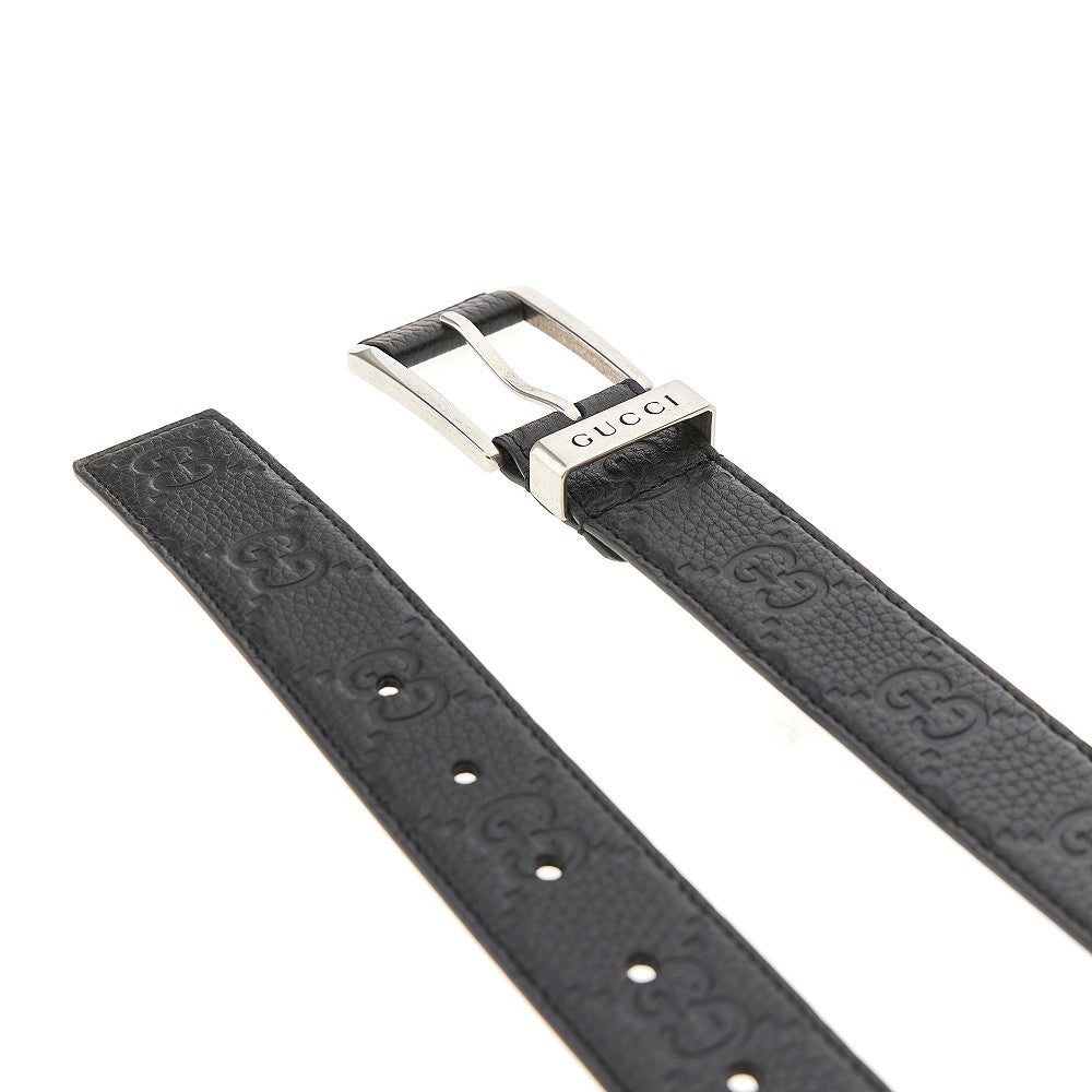 Grained leather belt with logo