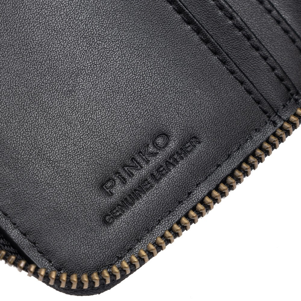 Small zip-around wallet