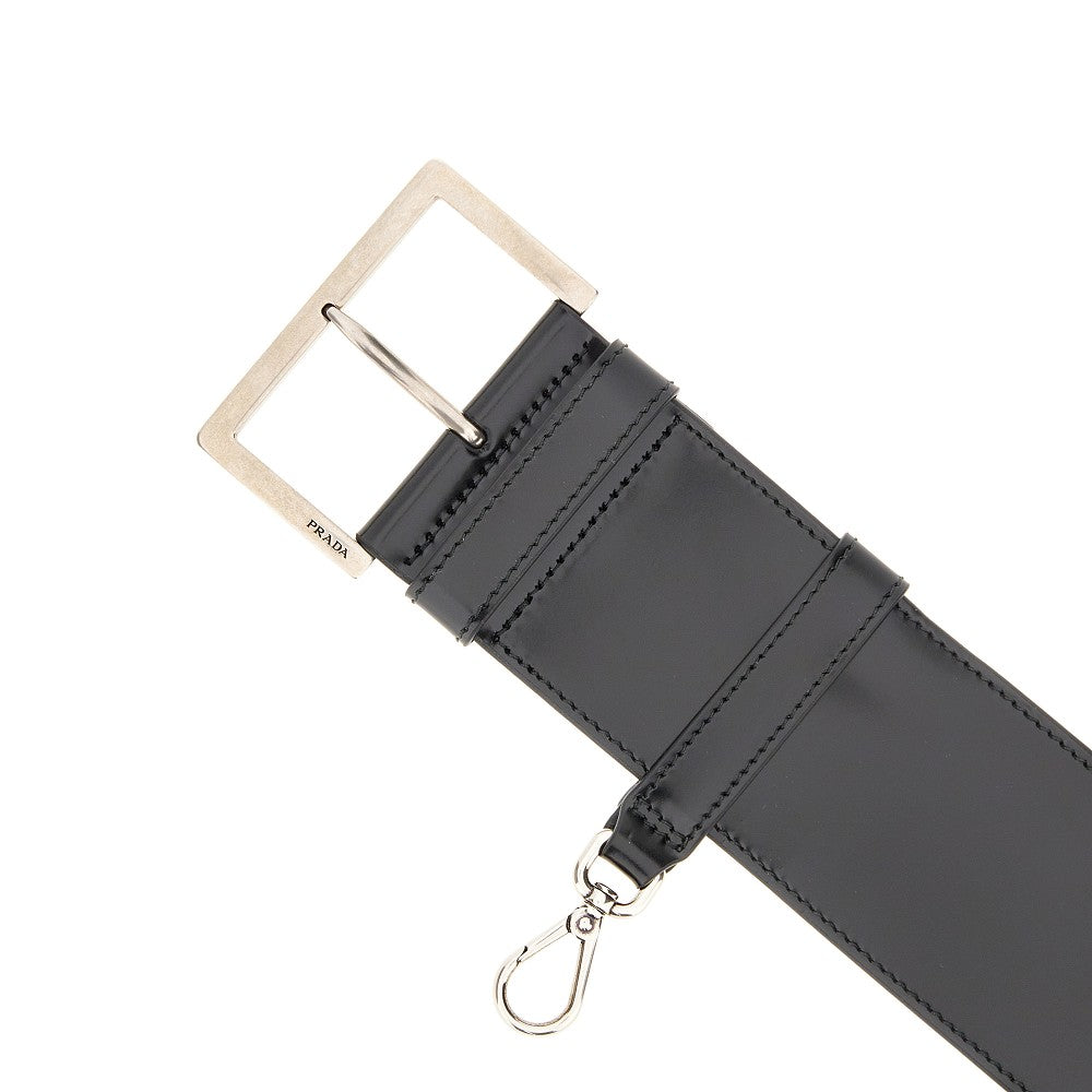 Spazzolato leather detachable sleeve handle