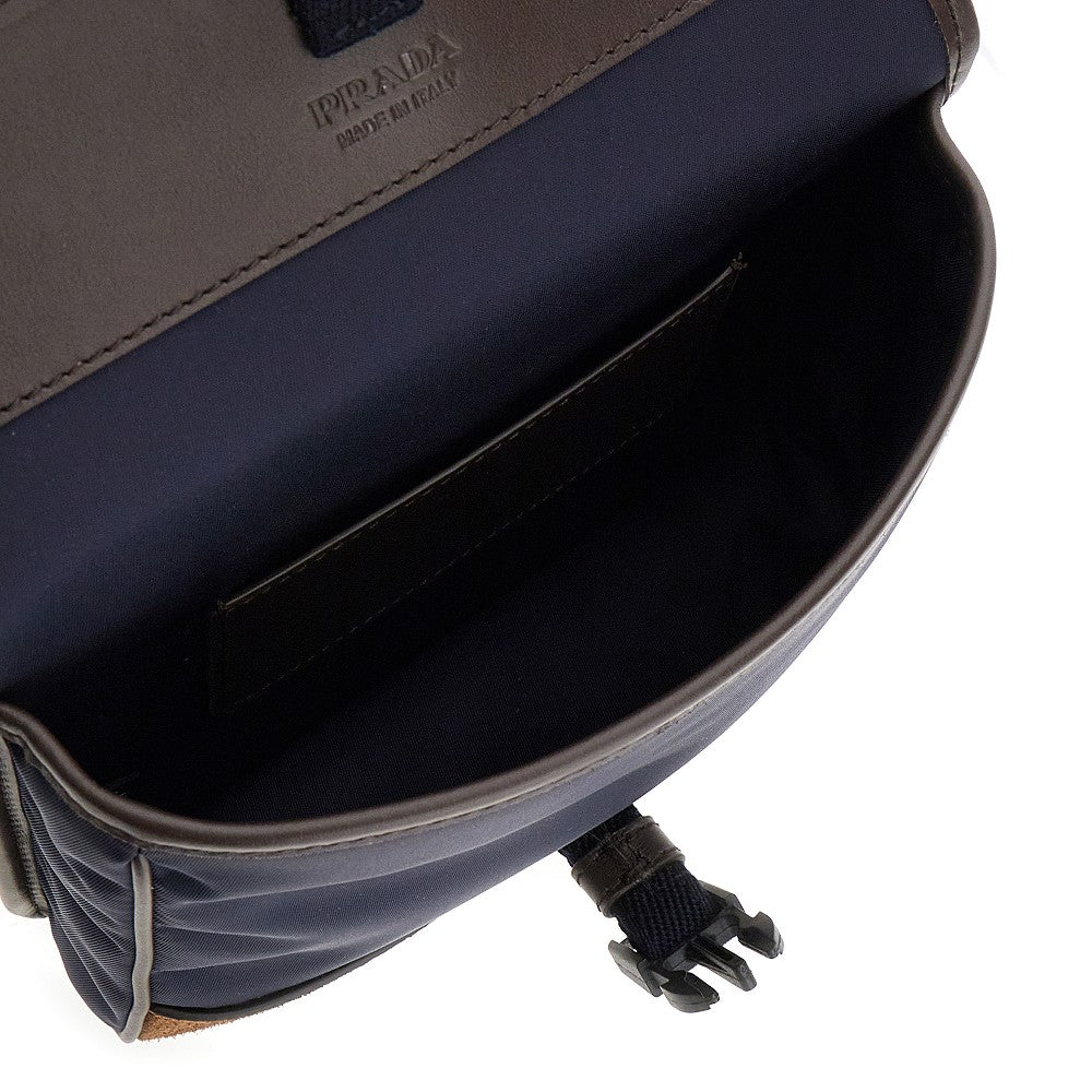 Pouch porta smartphone in Re-Nylon e pelle