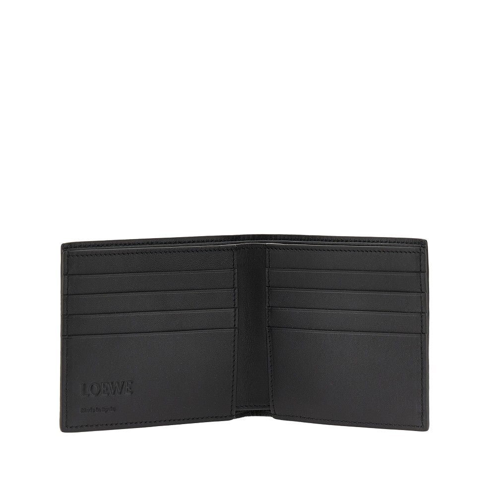 Portafoglio bi-fold con patch logo in rilievo