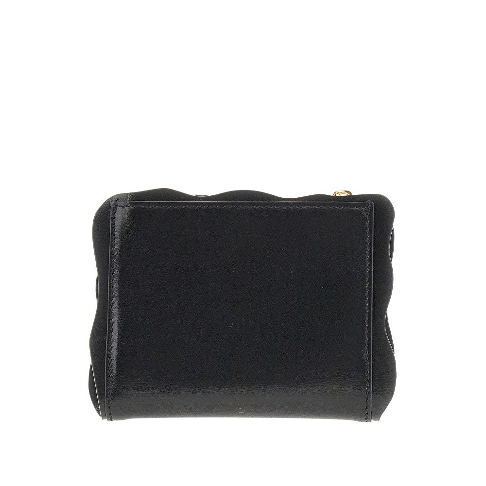 Small wallet with wavy motif