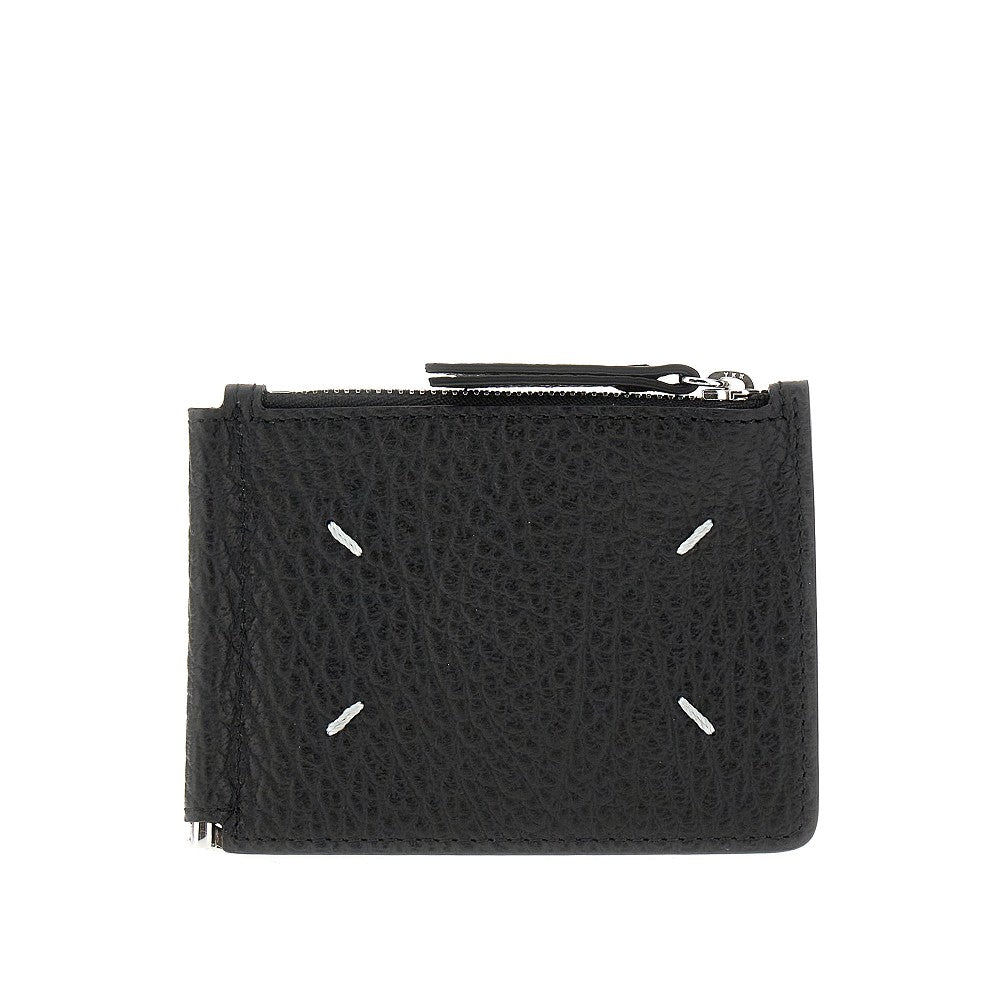 Bi-fold wallet with money clip