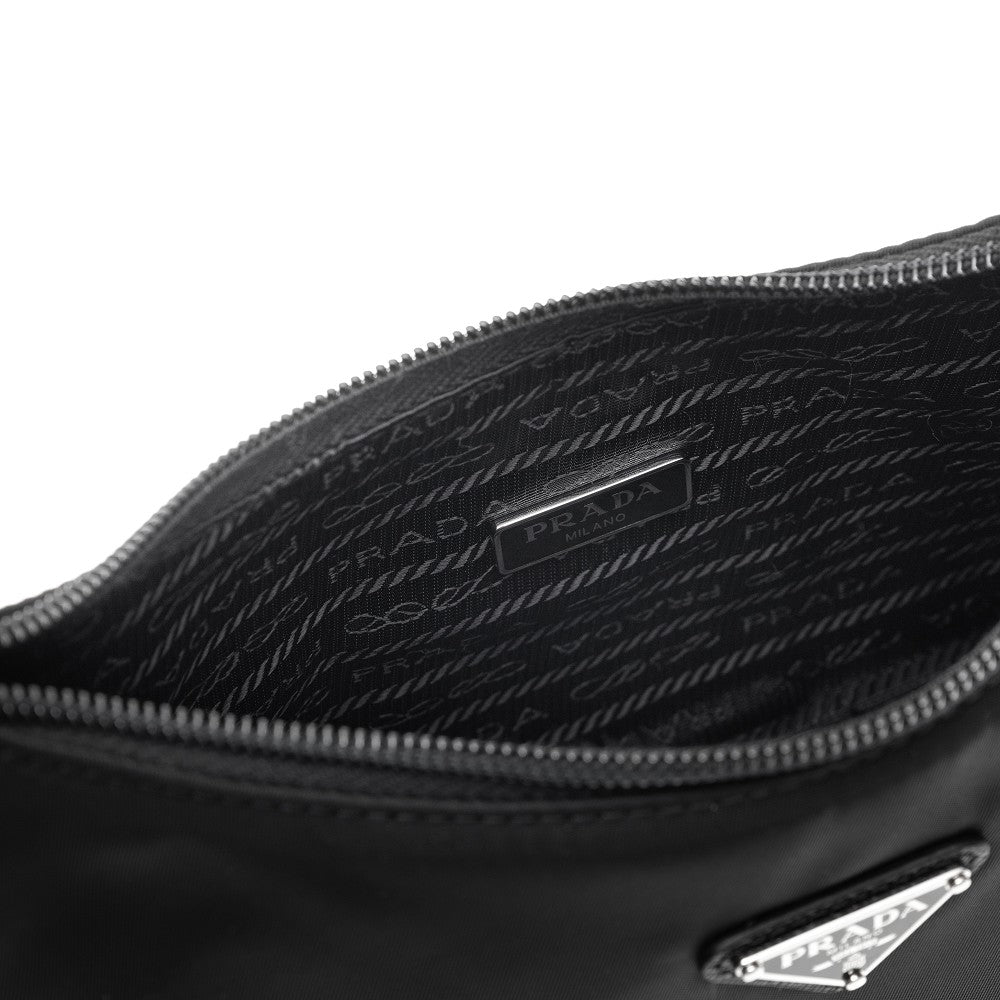 Mini borsa Prada Re-Edition 2000 in Re-Nylon