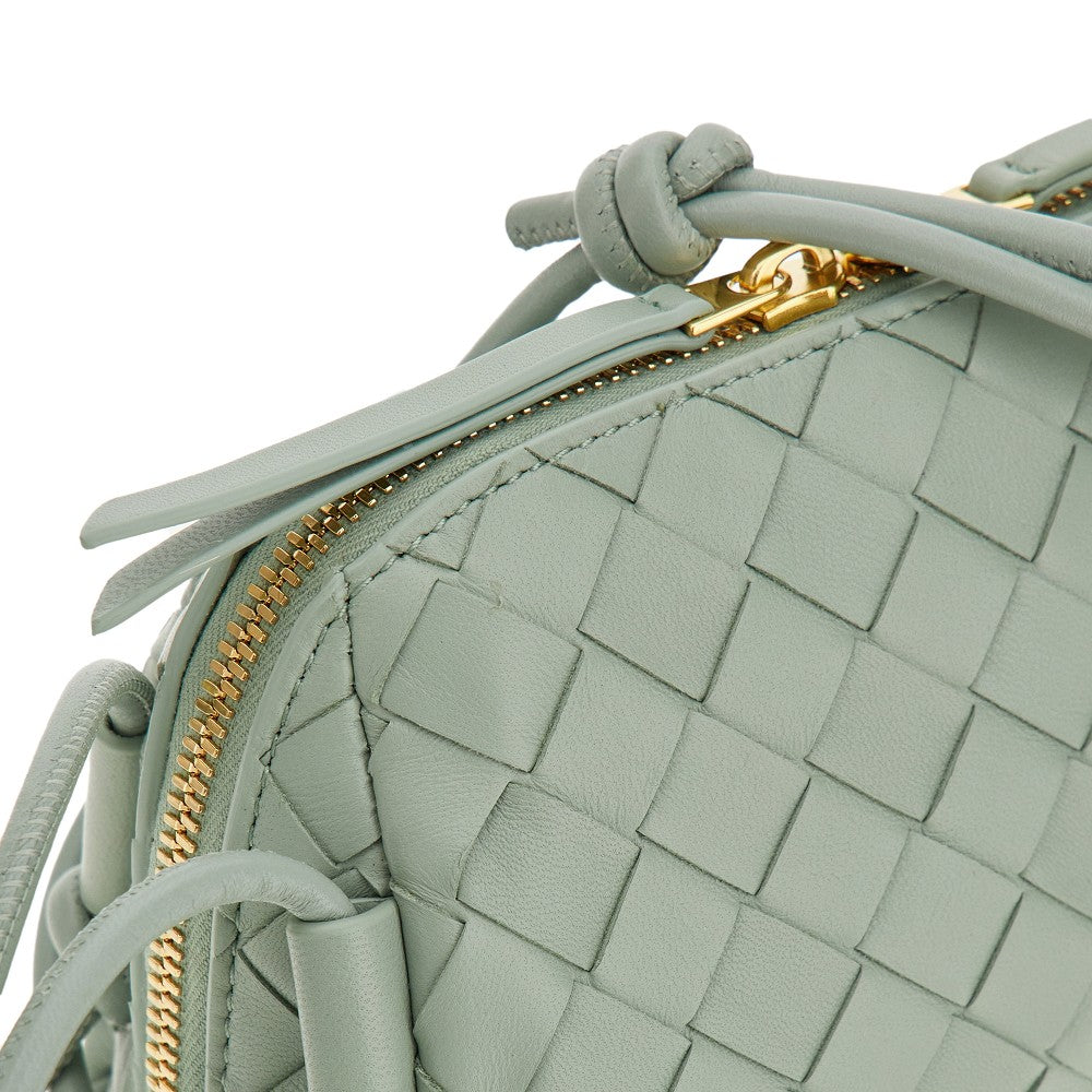 Pouch in pelle Intrecciato con tracolla