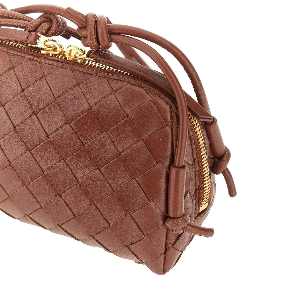 Pouch in pelle Intrecciato con tracolla
