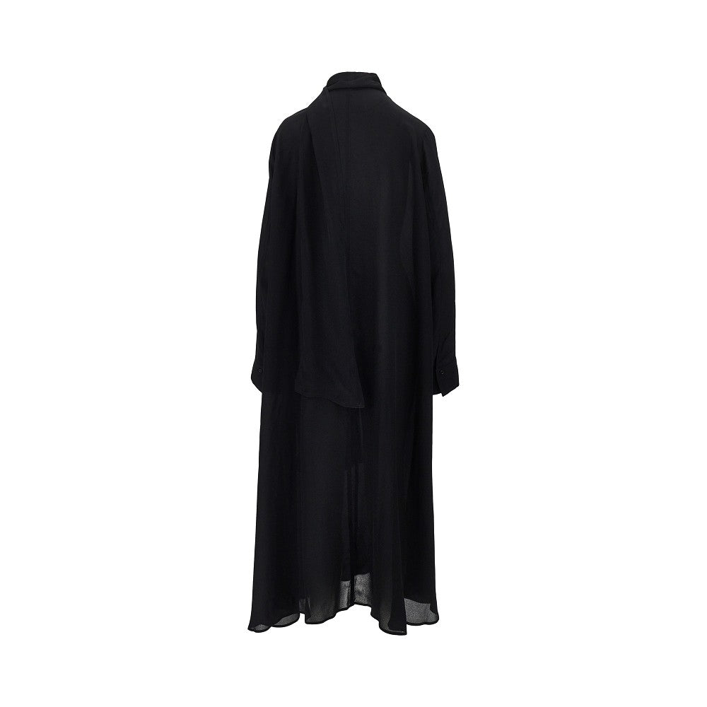 Abito lungo in crepe de chine con sciarpina