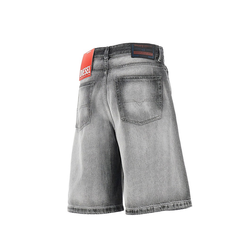 'De-Sire' denim shorts