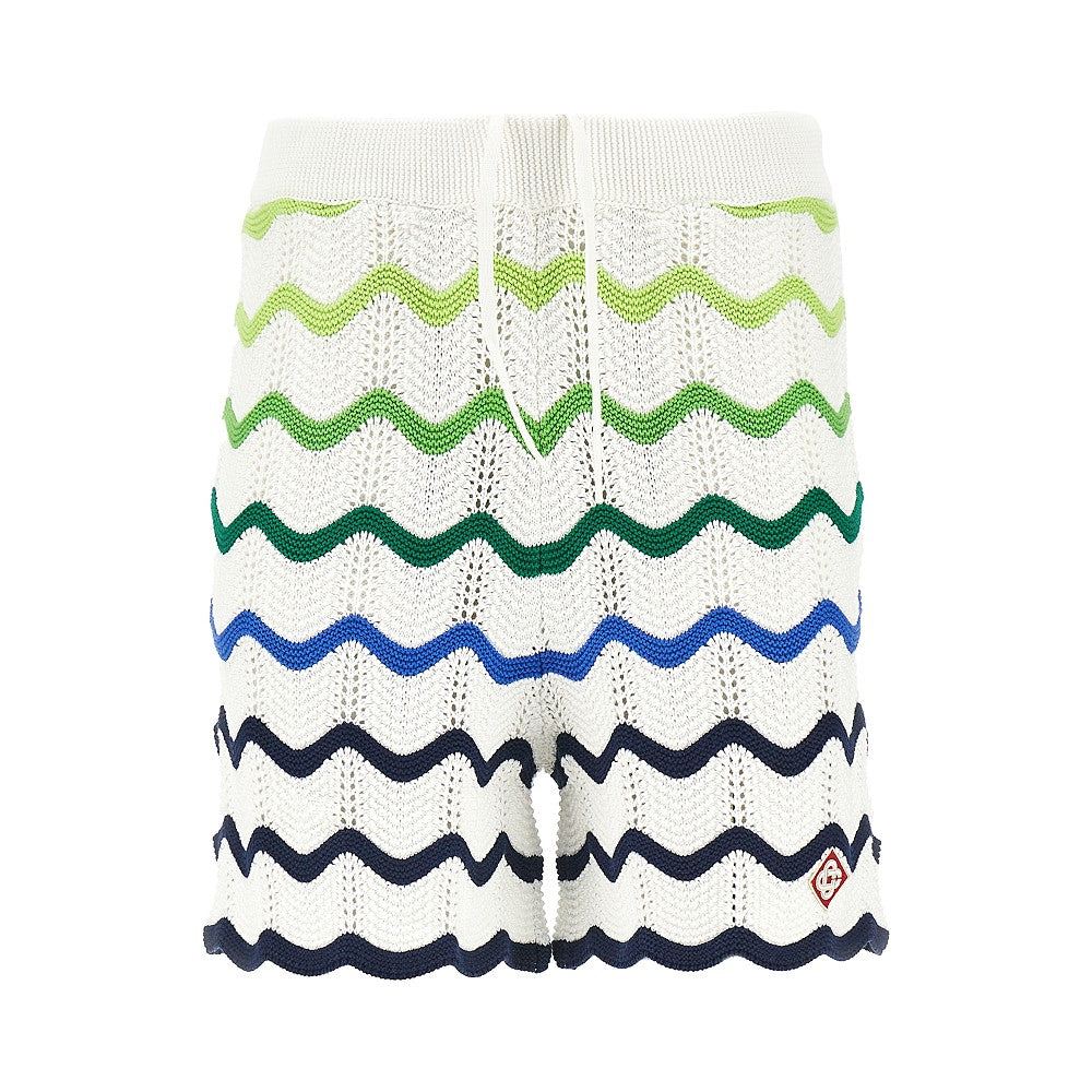 Crochet knit shorts with wavy motif