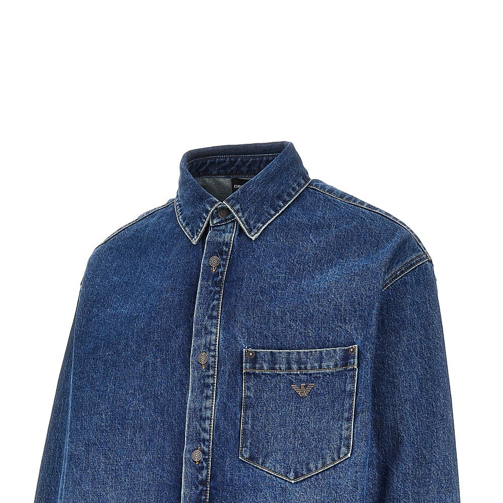 Chest pocket denim shirt