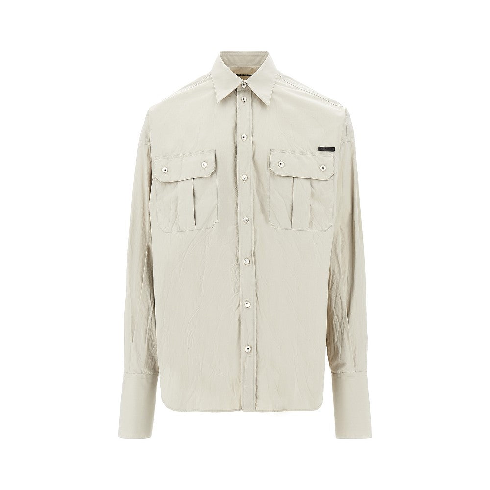 Oversized shirt with chest pockets