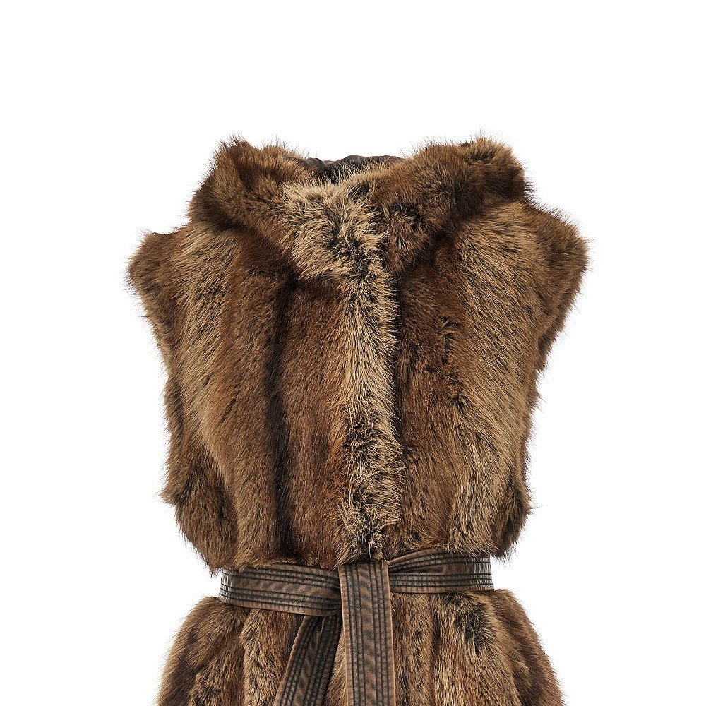 Gilet in pelliccia sintetica con cintura