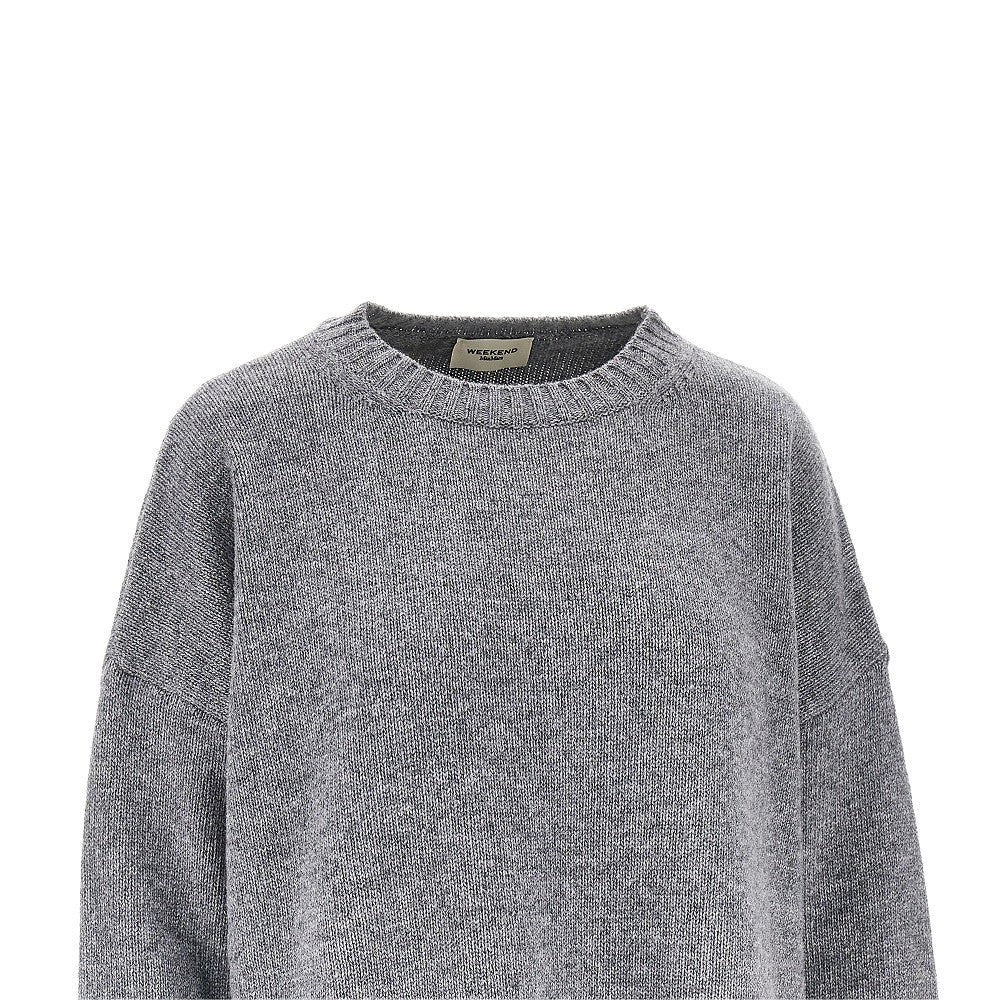 Loose cut wool sweater