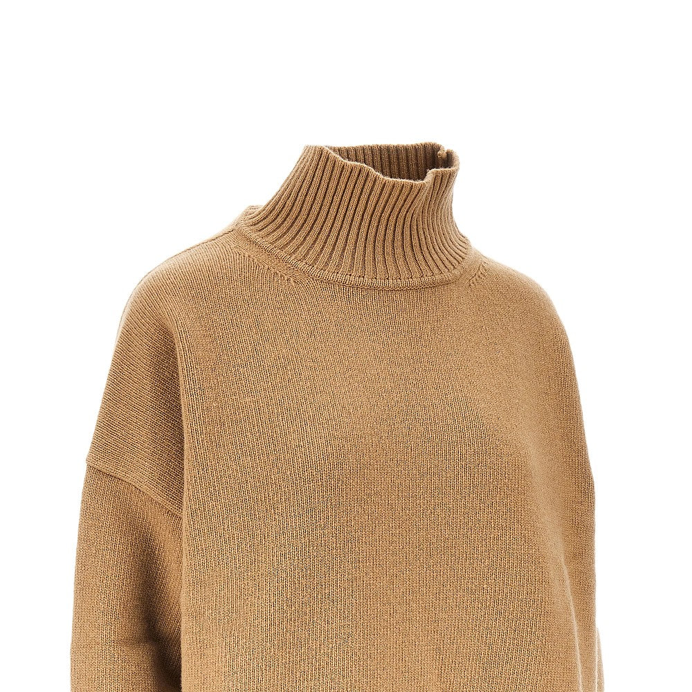 Pullover in maglia di lana vergine