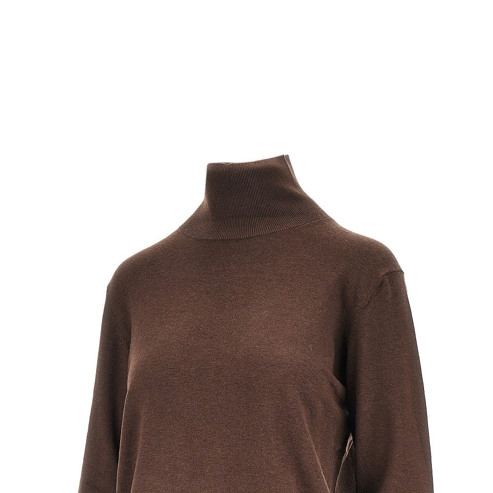 Dolcevita in maglia di misto lana e seta