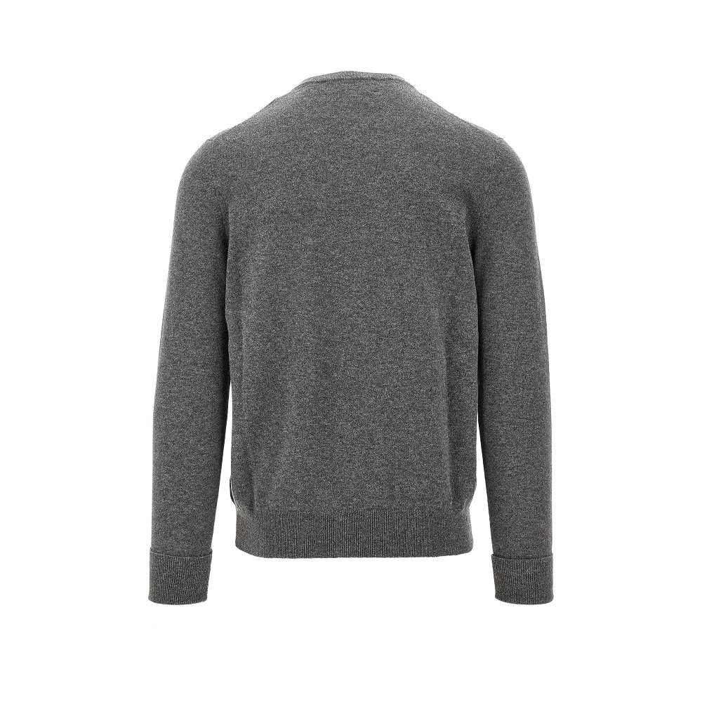 V-neck cashmere sweater