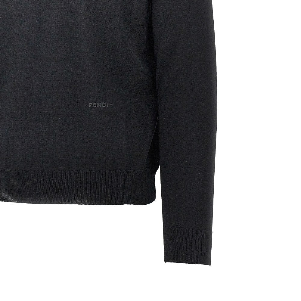 Pullover in lana con scollo a V