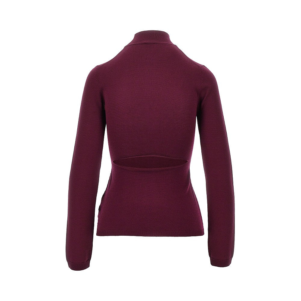 Pullover in lana con taglio sul retro