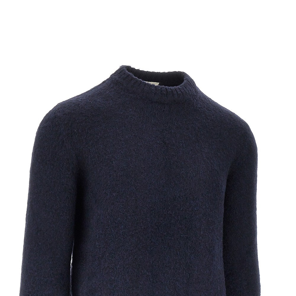 Pullover in lana vergine