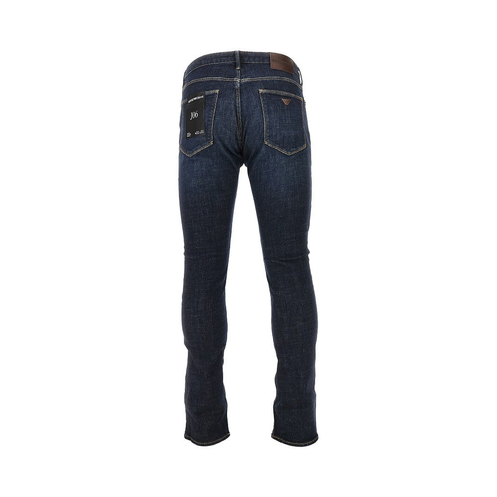 Jeans J06 Slim Fit in denim stretch