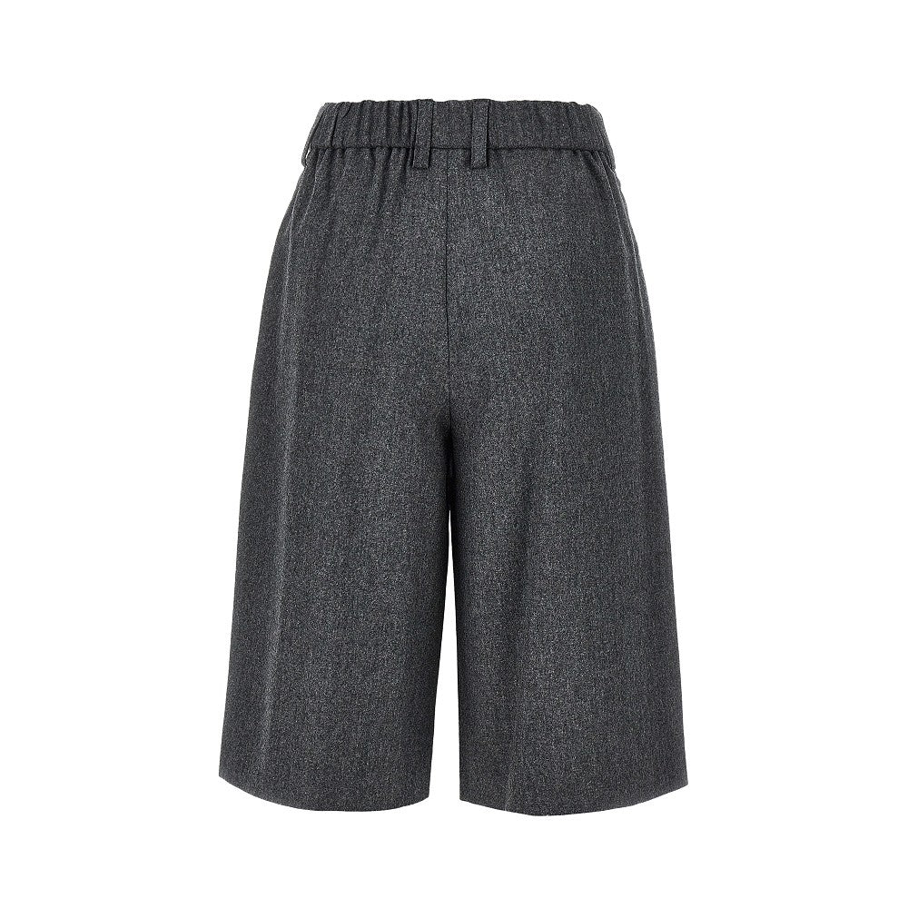 Flannel shorts with darts