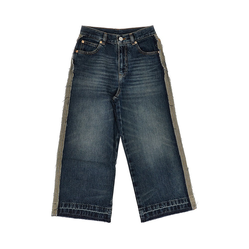 Wide leg jeans with raw-cut edges